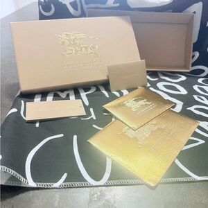 Burberry Gold and Tan Gift Set